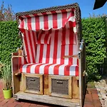 Muehlenhof 7 *